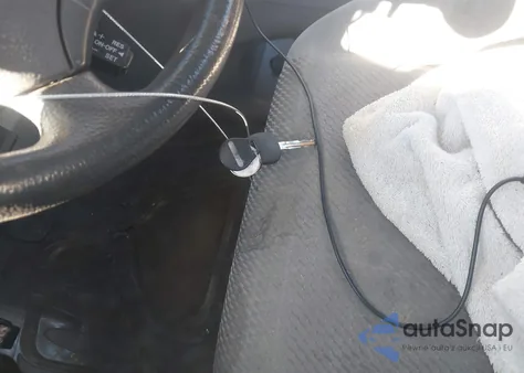 2004 Toyota Highlander V6 from USA, damaged, VIN JTEDP21A840004377